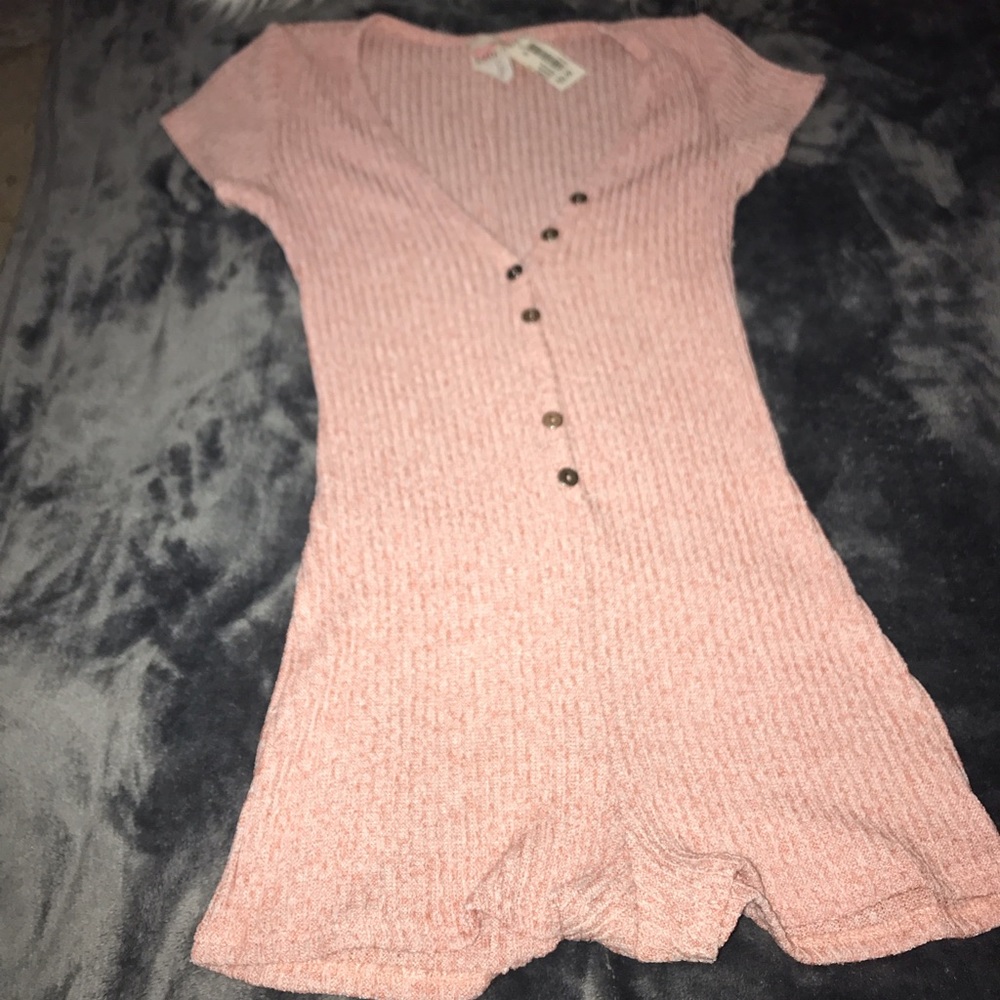 Cute short Pink Romper 🌸